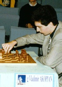 Vladimir Eduardovic Akopian (Cap D'Agde, 1996)
