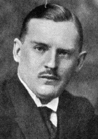 Alexander Alekhine (Hastings, 1922)