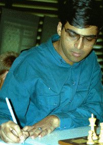 Viswanathan Anand (Biel, 1993)