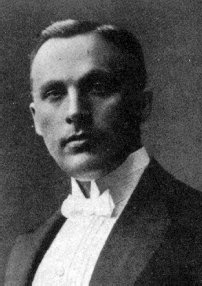 Efim Bogoljubow (Hastings, 1922)