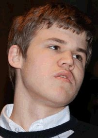 Magnus Carlsen (Linares, 2008)