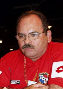 Marco A Correa (Calvi�, 2004)