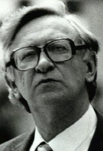 Vassily V Smyslov (Moskau, 1982)
