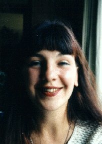 Anna Dergatschova (Berlin, 1996)
