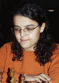 Sofia S Henriques (Istanbul, 2000)