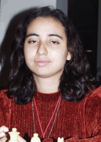 Fatima Zahra Kamal (Istanbul, 2000)