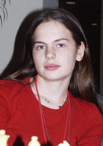 Annie Powell (Istanbul, 2000)