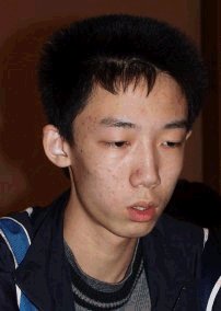 Tong Qiu (Heraklion, 2004)