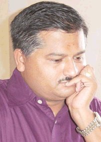Thandalam Shanmugam Ravi (Pune, 2004)